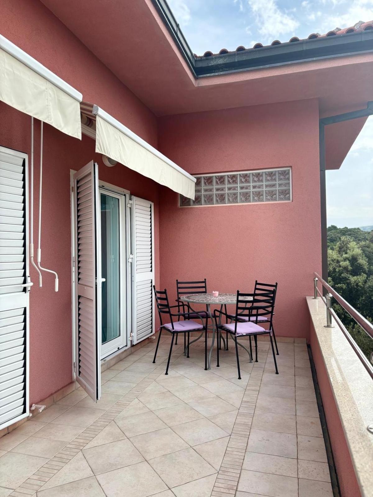 Villa Matovica Kampor Buitenkant foto